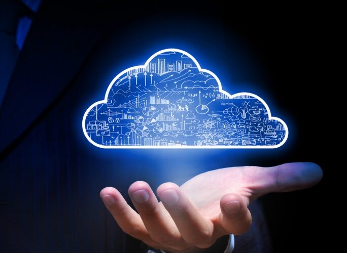 Cómo invertir en cloud sin riesgos excesivos